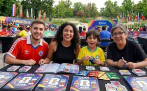 Municipio organiza “Cambiatón” de láminas del Mundial 2026 en el Santiago Bueras