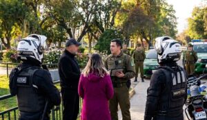Operativo conjunto entre el municipio y Carabineros en Esquina Blanca deja un detenido por infracción a la Ley de Drogas